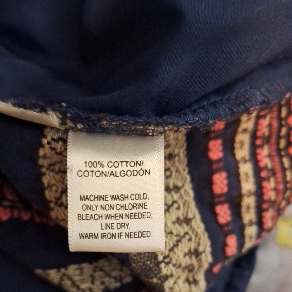 LOFT Pink and Blue Geometric Bermudas. Excellent Condition  Size 4 - Picture 8 of 8